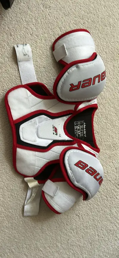 Bauer Hockey shoulder pads - junior sma, View more