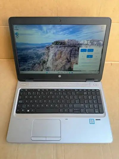 HP ProBook Laptop - win 11 / Office, View more