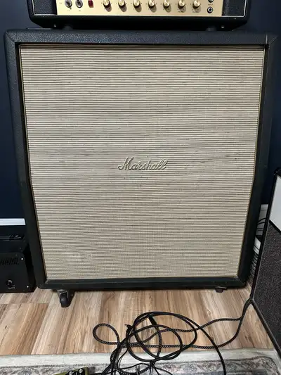 Marshall 1960TV cab, View more