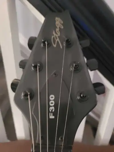 Electric guitar Stagg F300, View more