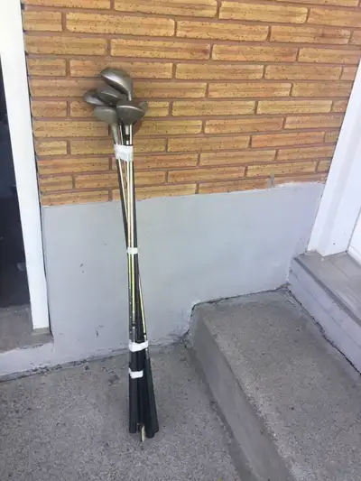 Golf Club  Woods ( Right Handed )…FREE, View more