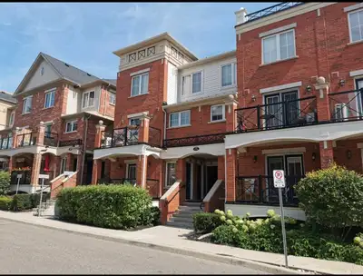 2Bed Furnished Townhome in Oakville
