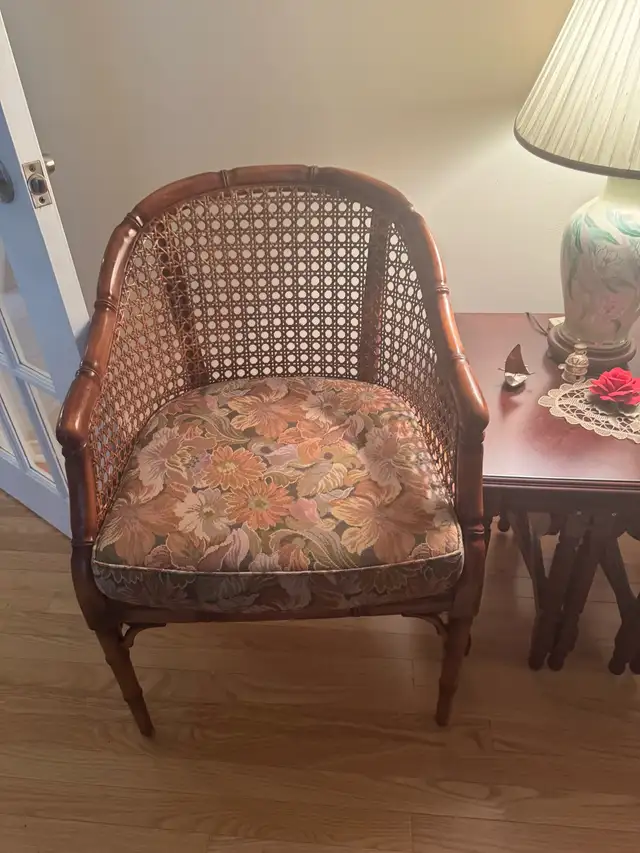 Rattan Accent Chairs in Chairs & Recliners in Ottawa - Image 3