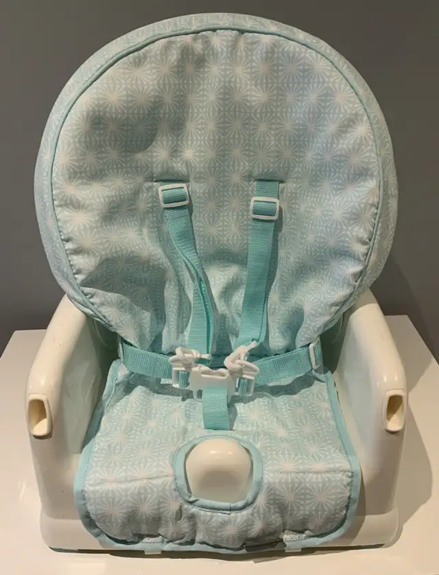 Siège pour enfants Safety 1st in Strollers, Carriers & Car Seats in Québec City - Image 4