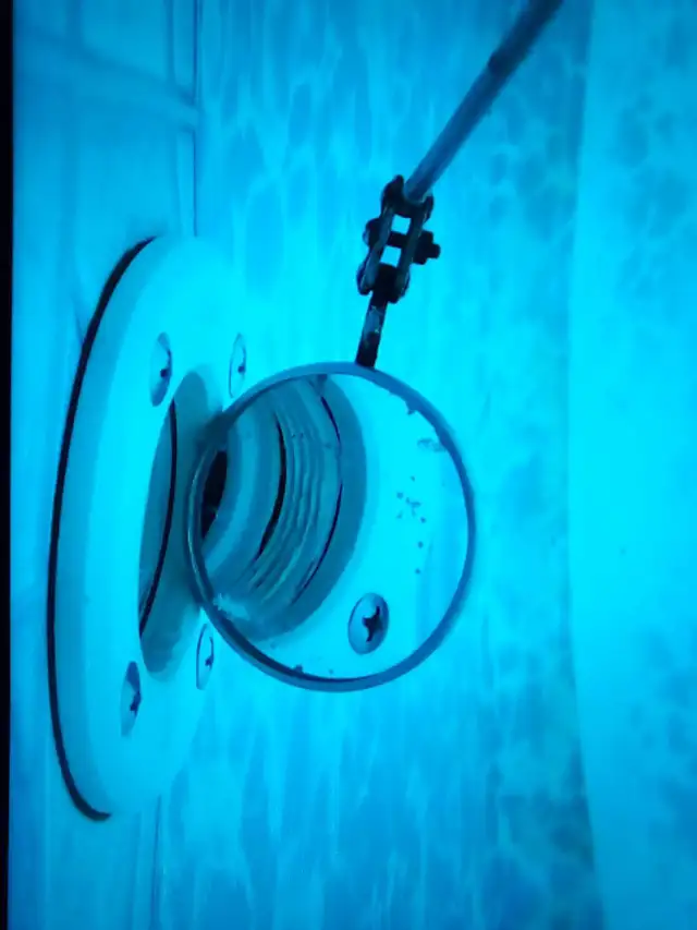 Swimming pool service 64170258211203123