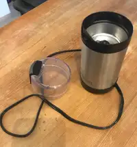 Black + Decker coffee grinder 
