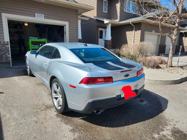 2015 Camaro  in Cars & Trucks in Regina - Image 2