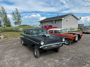 1957 Chevrolet Bel Air / 150 / 210