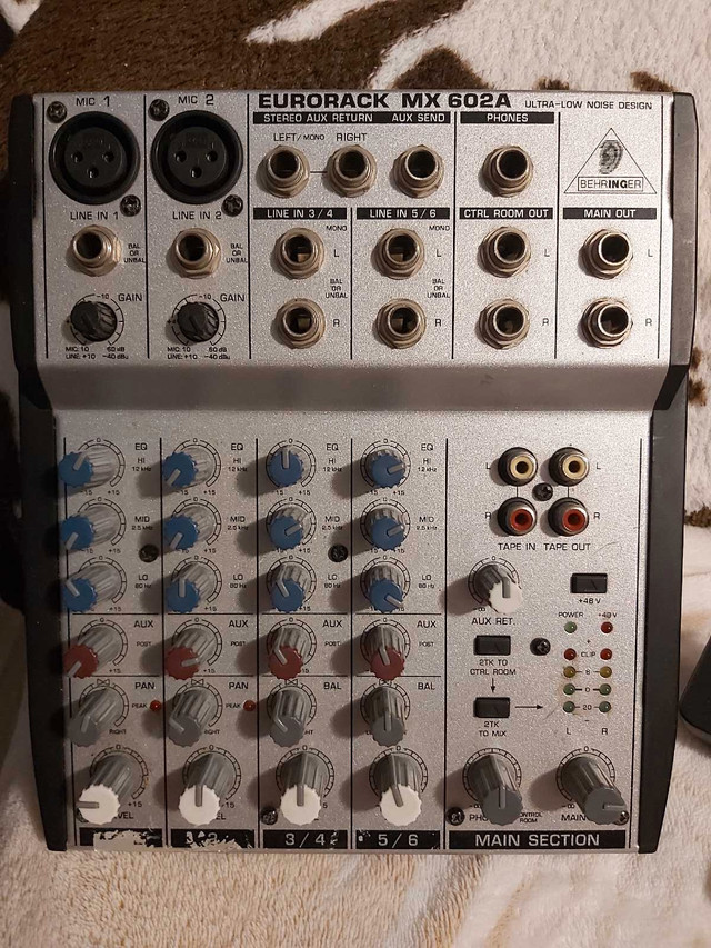  BEHRINGER EURORACK MX 602A in Pro Audio & Recording Equipment in Dartmouth - Image 3