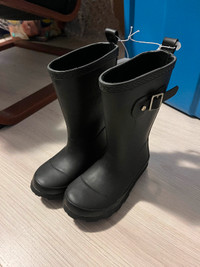 Childrens Place rain boots, size 11