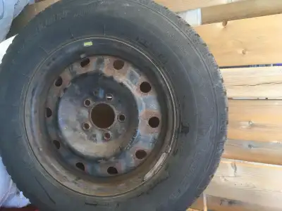 Dodge Caravan Winter Tires on Rims 4 - 215-70R15 Sailun Ice Blazer winter tires on rims AND Chrysler...