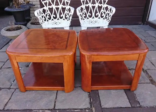 Vintage Solid Wood End Tables in Arts & Collectibles in Oshawa / Durham Region - Image 6