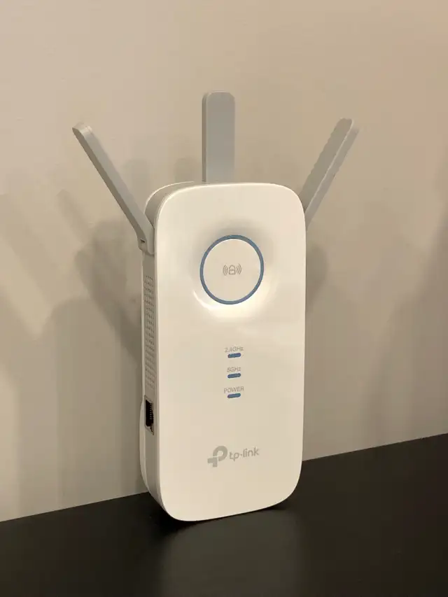 TP-Link AC1750 WiFi Extender (RE450) - Up to 1750Mbps, Dual Ban in Networking in City of Toronto - Image 2