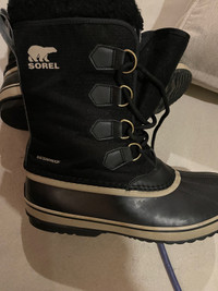 Men’s Size 10 Sorel Winter Boots 
