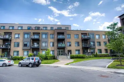 2 Bed, 2 Bath Apartment