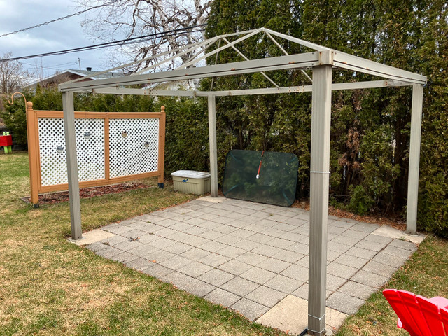 Frame de gazebo dans Mobilier pour terrasse et jardin  à Ville de Québec