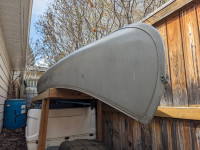 canoe, Grumman, 17 feet lightweight