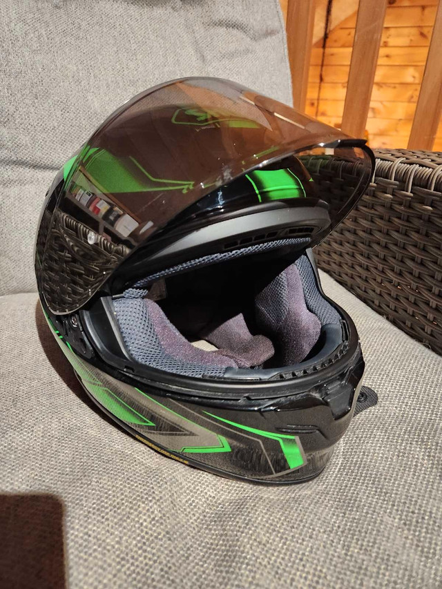 SHOEI - worn once - size Large - comes with box  in Other in Peterborough - Image 2