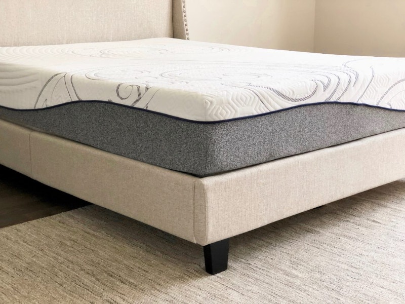 QUEEN Cool Memory Foam Mattress In A Box! 15 YEAR WARRANTY! Beds