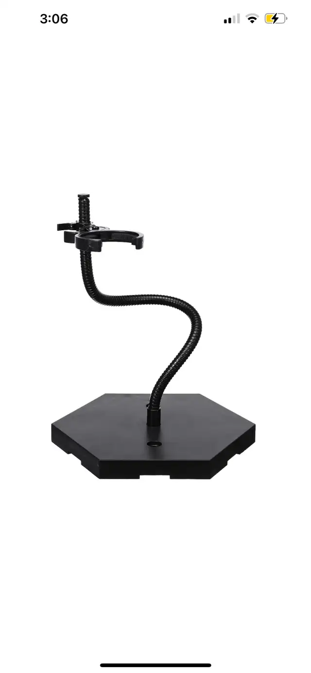 Figure stand 63417636413697123