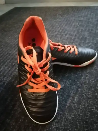SOCCER INDOOR SHOES, View more