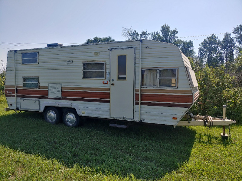 Camper with bunk beds! | Travel Trailers & Campers | Winnipeg | Kijiji