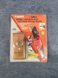 Husky Red Folding Razor Knife w/Blade Storage Handle & Leather S