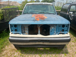 1989 Ford Bronco II Xlt and XL