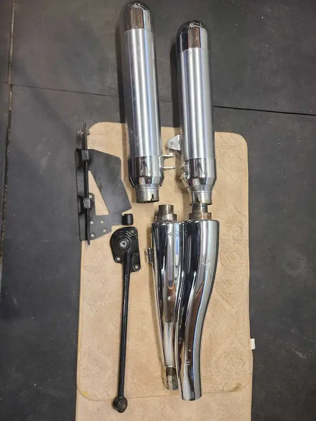 Harley davidson V-Rod/Night rod/Muscle parts in Motorcycle Parts & Accessories in City of Toronto - Image 6