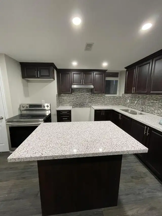 Room for rent 5 min from UFT Scarborough in Room Rentals & Roommates in City of Toronto - Image 5