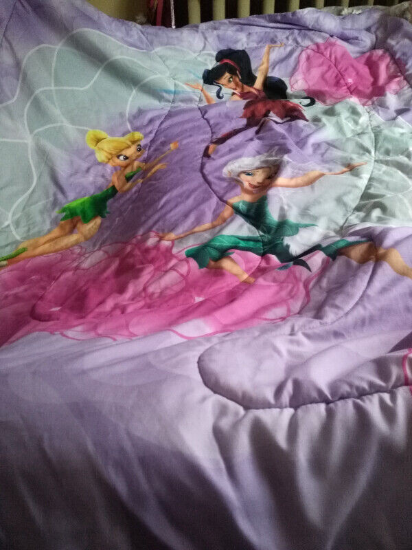 Child Tinkerbell Bed set in Toys & Games in Oakville / Halton Region - Image 2