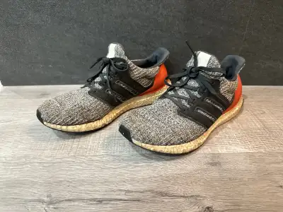 Size 10 Men’s Adidas Ultraboost Running Shoes, View more