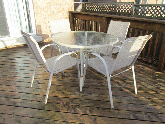 PATIO DINNING SET in Patio & Garden Furniture in Hamilton - Image 2