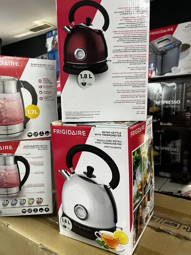 ELECTRIC KETTLES FOR SALE!! (VARIOUS STYLES)63672034555137124