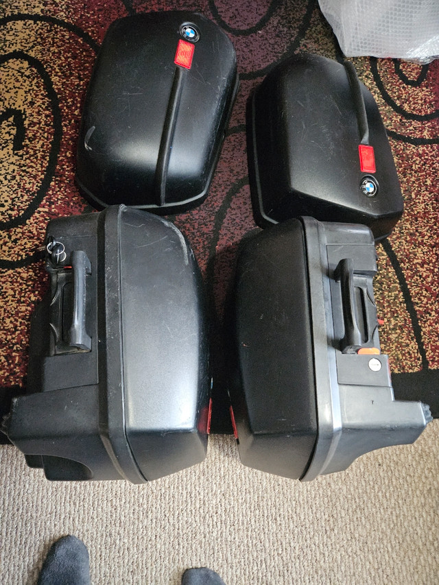 Bmw oilhead hard luggage  in Sport Touring in Vernon - Image 2
