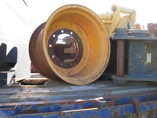 Heavy Equipment parts and attachments in Heavy Equipment Parts & Accessories in Moncton - Image 4