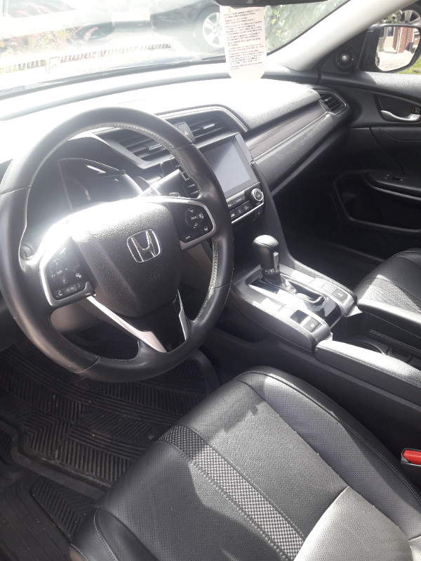 Honda Civic Touring for sale in Cars & Trucks in Windsor Region - Image 2