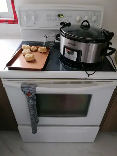 Four Frigidaire Gallery Serie, View more