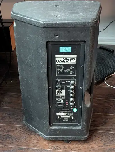 The original workhorse! Fully functioning, with enclosure in nice condition.