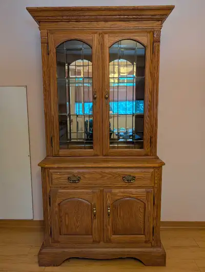 hutch / curio cabinet, View more