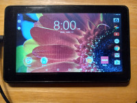 Tablet RCA, model RCT6773W22; 7” screen, 1 GB RAM, 8 GB DDR3 max