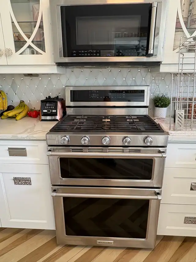 Gas Oven64523621581442124