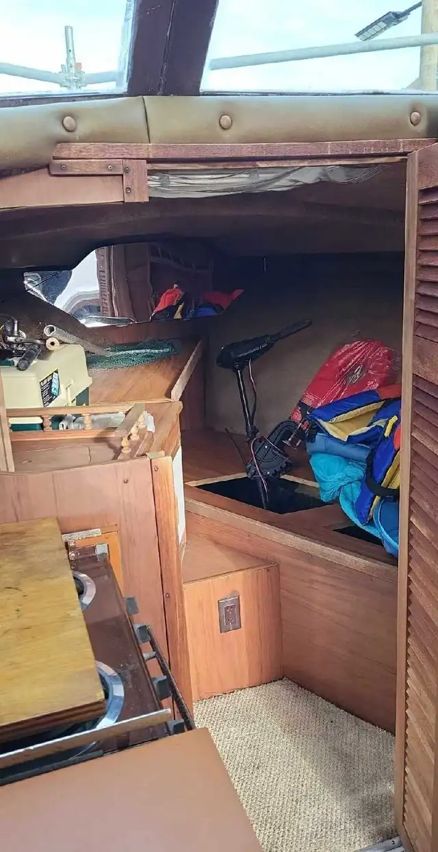 Yacht for sale in Powerboats & Motorboats in Dartmouth - Image 10