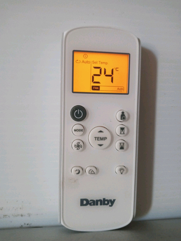Danby Portable Air Conditioner Remote Control Model: RG57H/BGCE dans Autre  à Ville de Montréal