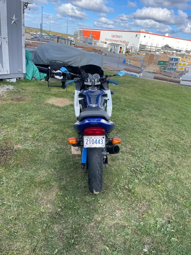2005 Suzuki GS500F in Sport Bikes in Cape Breton - Image 3