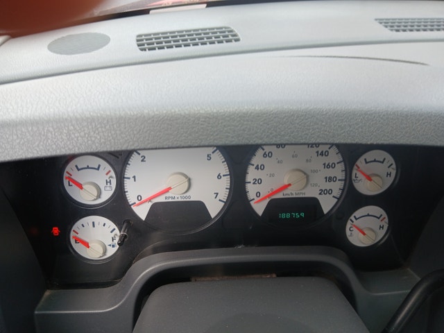 Pick up dodge ram 1500 2006 5.7L — photo 3