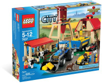 LEGO CITY 7637 FARM , USED, 100% COMPLET , 2009 INSTRUCT+ BOX