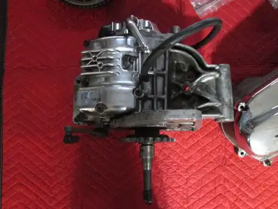 1986 Harley FXR transmission $350 Located in Vankleek Hill