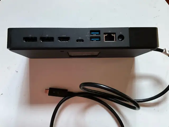 Dell WD19S USB-C Docking Station With 180w Power Supply in Laptop Accessories in Ottawa - Image 3