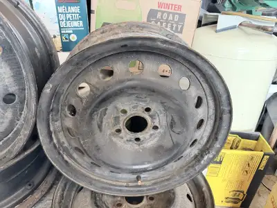 Fits 2013 Subaru Impreza or same bolt pattern.